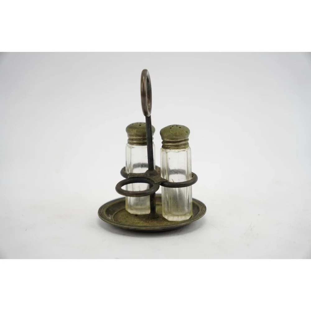 Antique Albert Pick & Co Salt Pepper Shaker Set with Metal Holder 3650